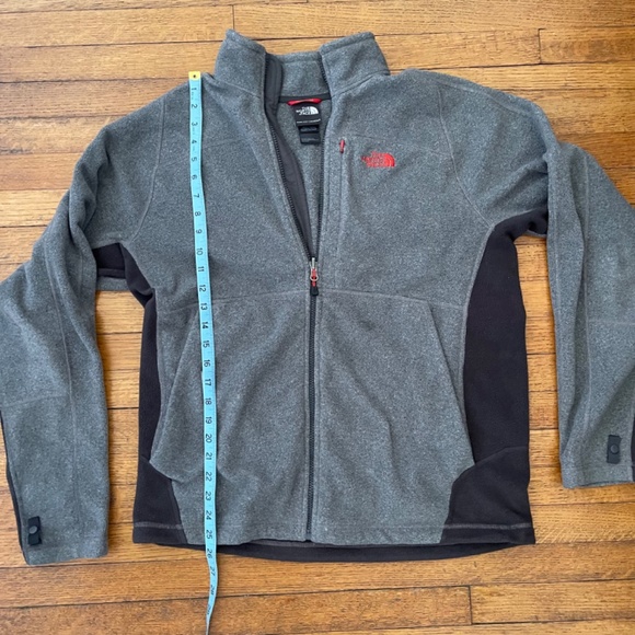 EUC - Men's The North Face Gray Full Zip Fleece Jacket Size Medium - Picture 8 of 11